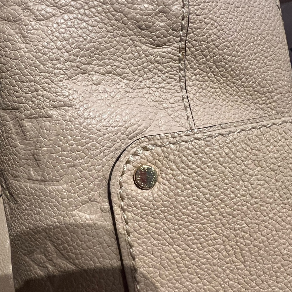 🥳SALE 🥳LIKE NEW AUTHENTIC LOUIS VUITTON CROSSBODY/TOP HANDLE BAG💕🥰❤️ - Picture 12 of 16